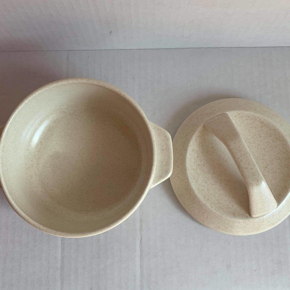 Temperware by Lenox Round Small Casserol - Picture 5 of 7